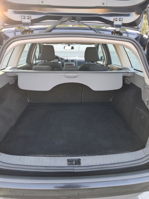 FORD Focus 2010 — imagine 5