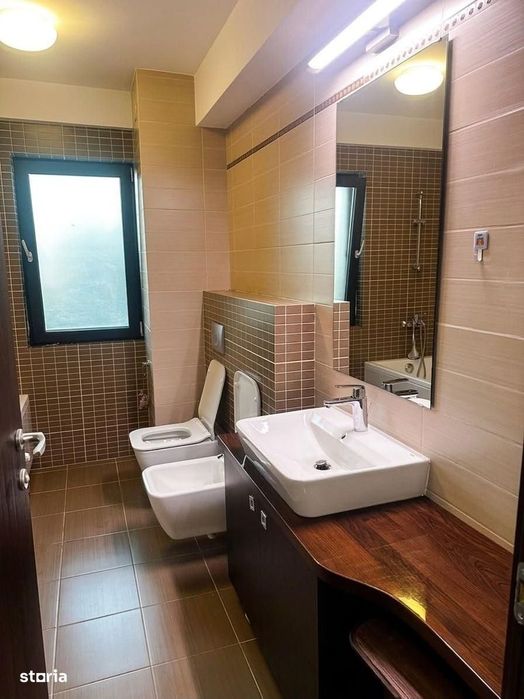 Apartament decomandat 3 camere Pacurari