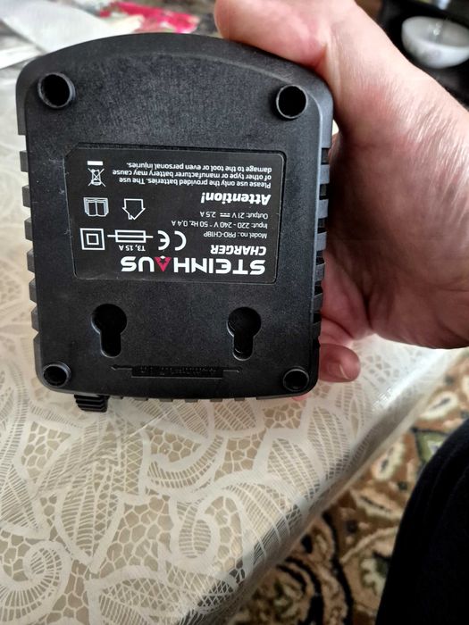 Батерия и зарядно за винтоверт