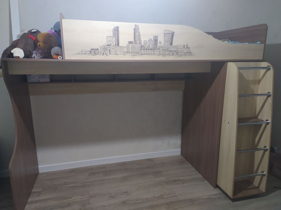 Кровать чердак б/у