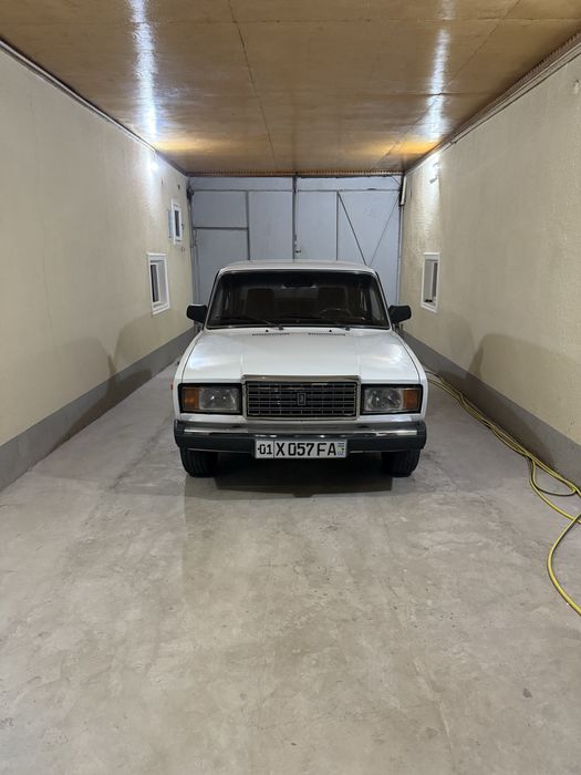 Жигули ваз 2107. Jiguli vaz 2107