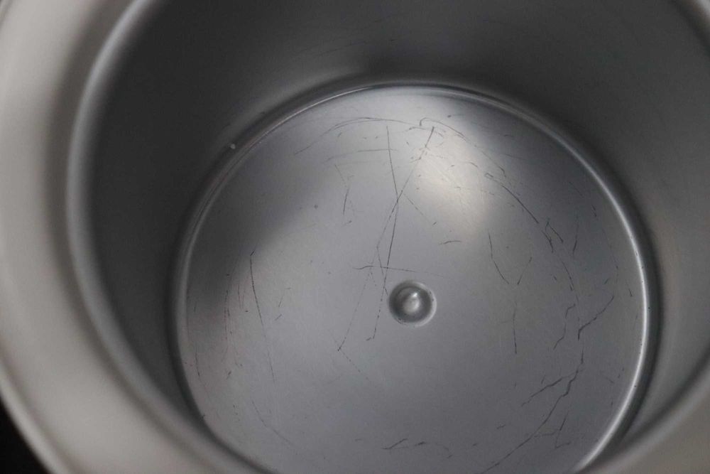 LAGRANGE Машина за сладолед 1.8л, 12W, 45 мин, 1 чаша, лек ДЕФЕКТ