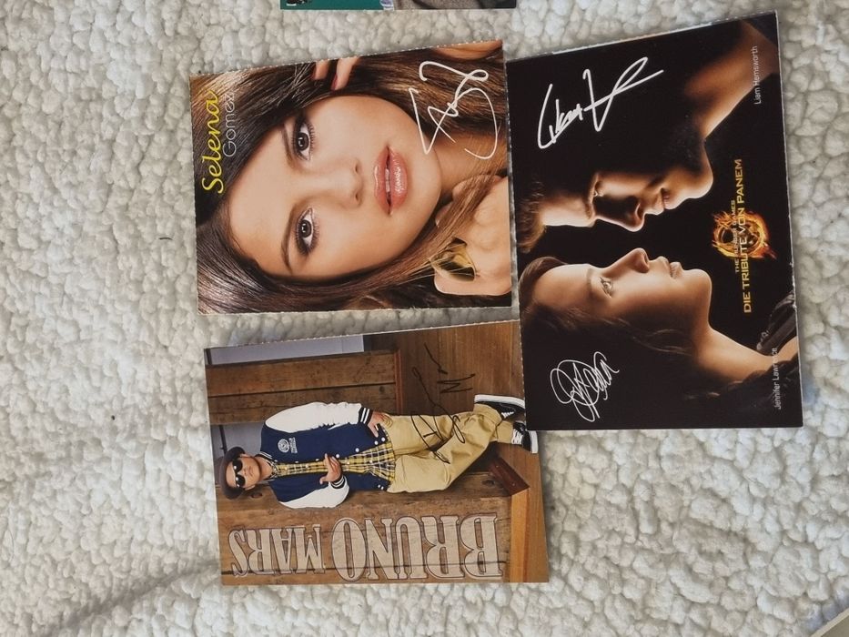 Картички с автограф