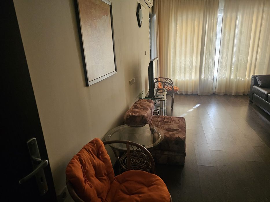 Дава се под наем Двустаен апартамент в к.к. Златни пясъци - 65 кв.м за 510 € - Снимка #2