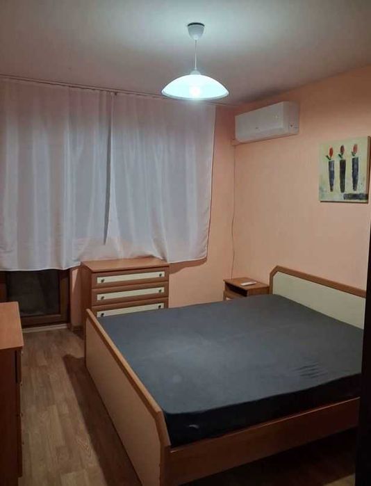 Дава се под наем Двустаен апартамент в София, Редута - 70 кв.м за 648.21 € - Снимка #2