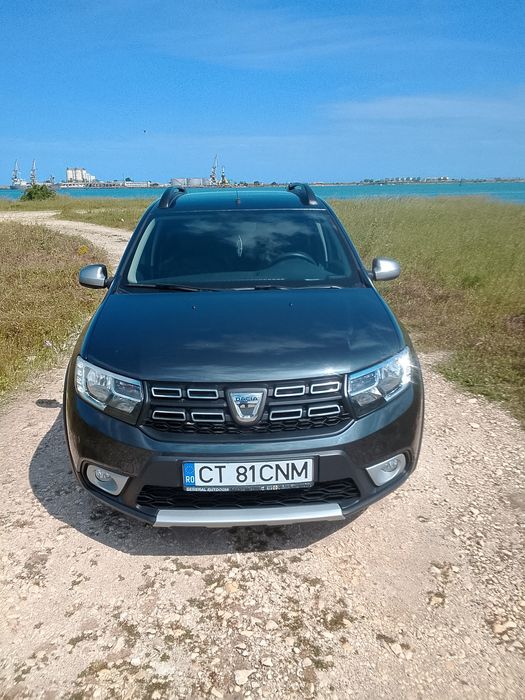 Proprietar, vand Dacia Sandero, an fabricatie august 2019. O vand deoarece detin doua masini in familie si una dintre ele trebuie sa plece.