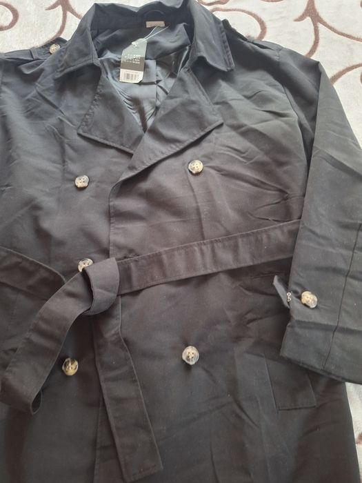 Дамска шлифер нов за 15.34€