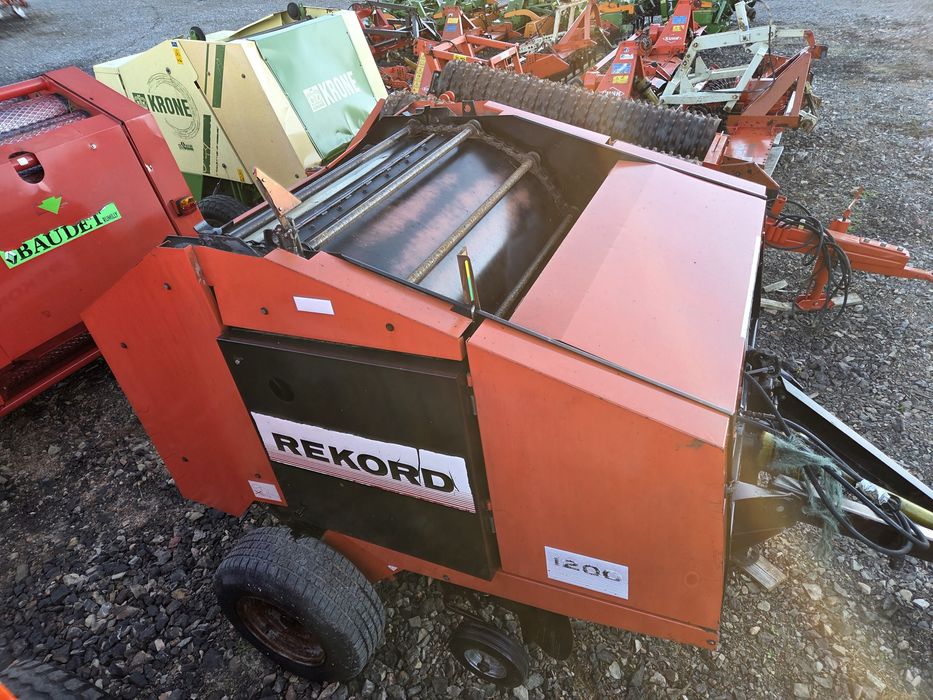 Presa Balotat Carraro Rekord 1200- Krone