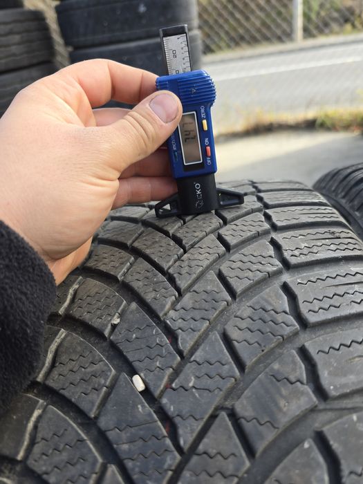 Anvelope de iarna 235-55r18 Bridgestone