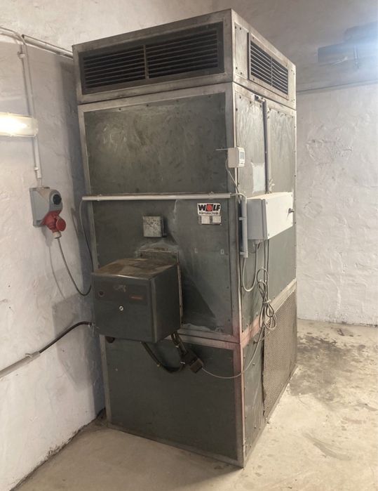 Generator aer cald ,incalzire hale, ferme , sere ,spatii de producti