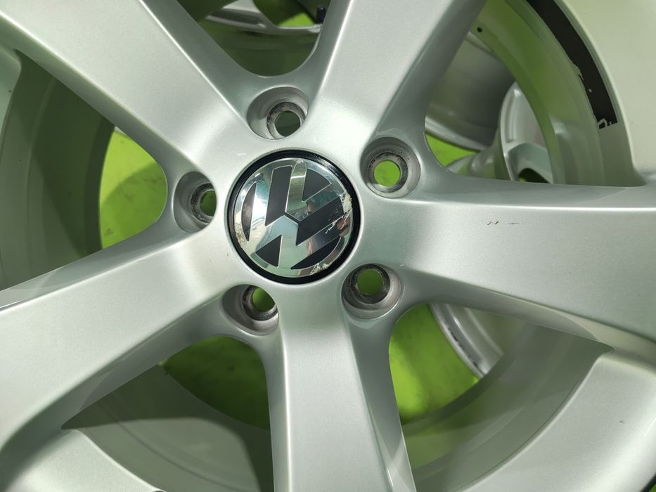 16 5x112 Vw Tiguan Passar Touran Caddy Skoda 5х112