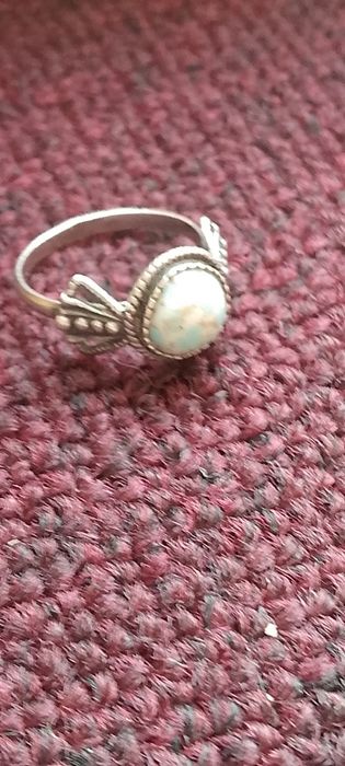 Серебряное кольцо.