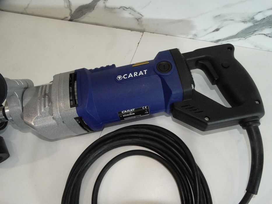 Carat 1810 DT - Диамантено пробивна машина