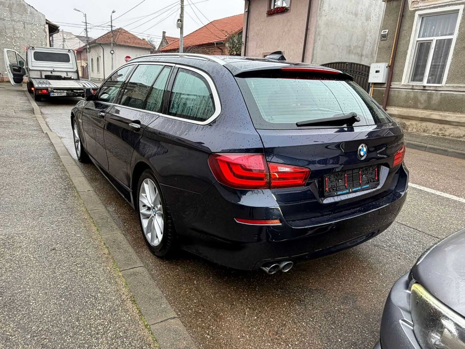 Dezmembrez BMW Seria 5 F10/F11 3.0 diesel Euro 5 2011 automat N57