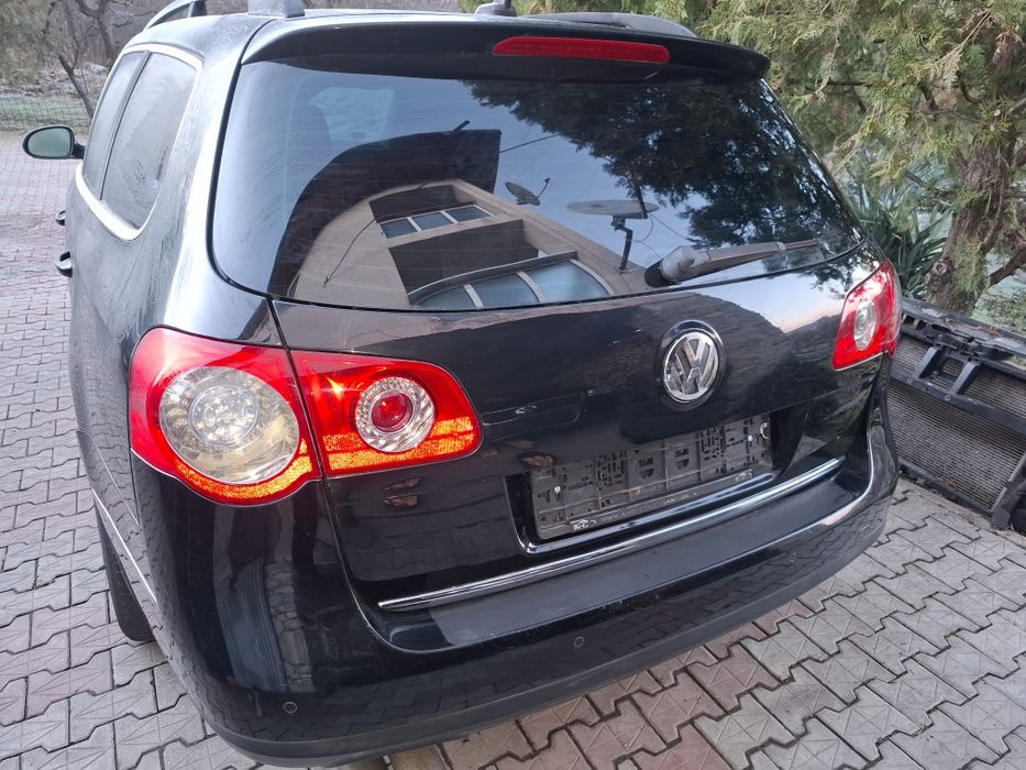 Vând Haion VW PASSAT B6 Negru Lc9x, Argintiu LA7W
