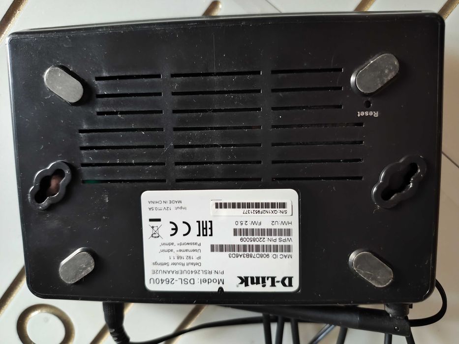 Продам модем D-Link DSL-2640U