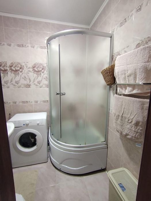 Продам 2к в центре 3/4