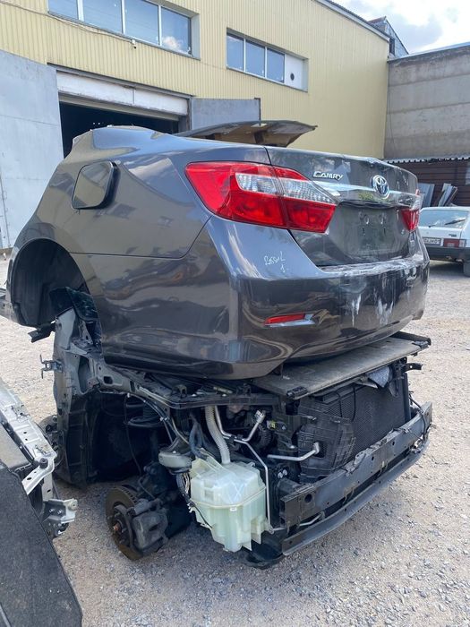 Продам авто запчасти