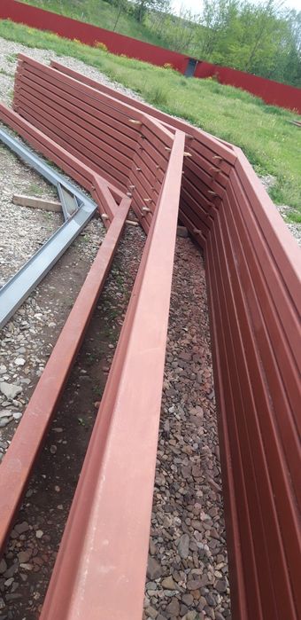 Hale metalice ferme metalice la 12 m