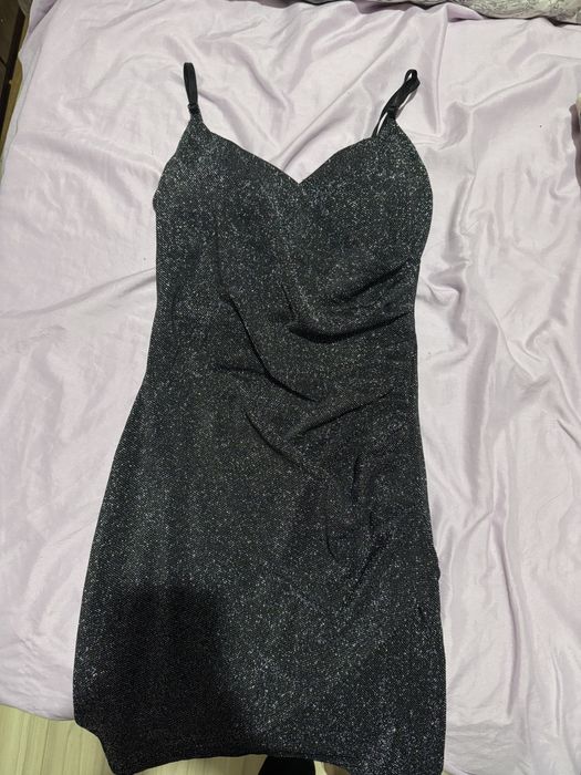 Дрехи,нови или 2-3 пъти обличани