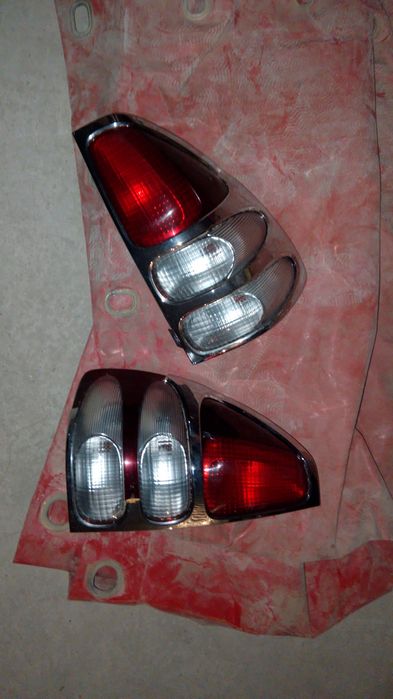 Фар на задного хороший