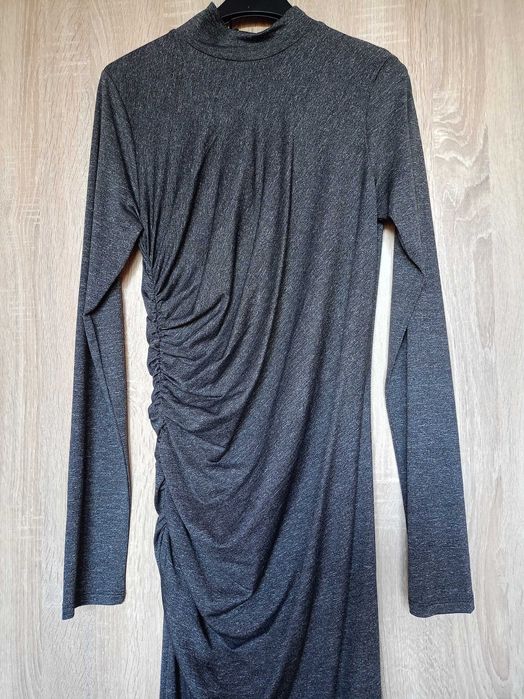 Дълга нова рокля H&M