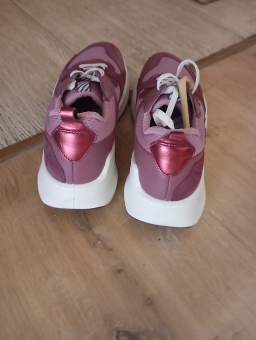 Кроссовки ECCO летние