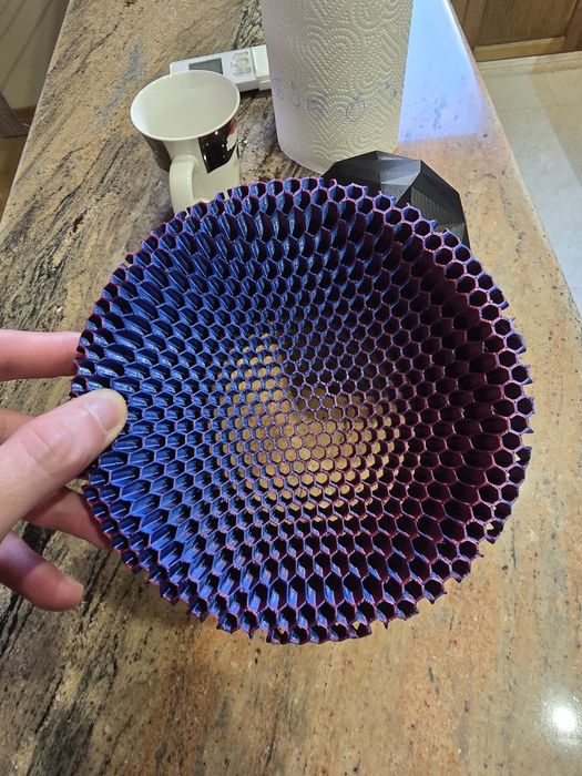 Полупрозрачна купа