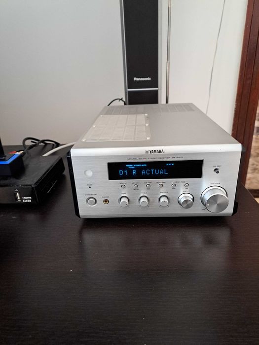 Yamaha amplituner RX E 810