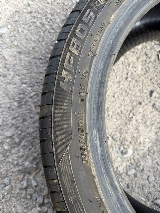 Шины летние 225/45/18