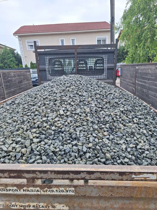 Nisip sort margaritar balast piatra concasata pământ galben nisipos