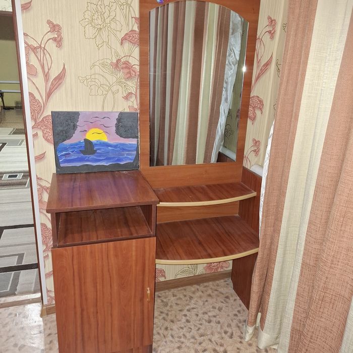 Спальный гарнитур