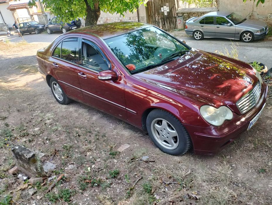 Mercedes Benz C220