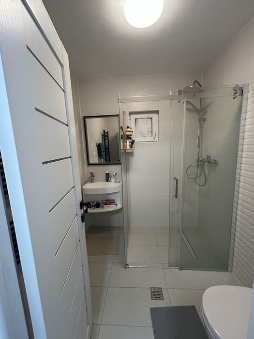 Vand apartament 3 camere