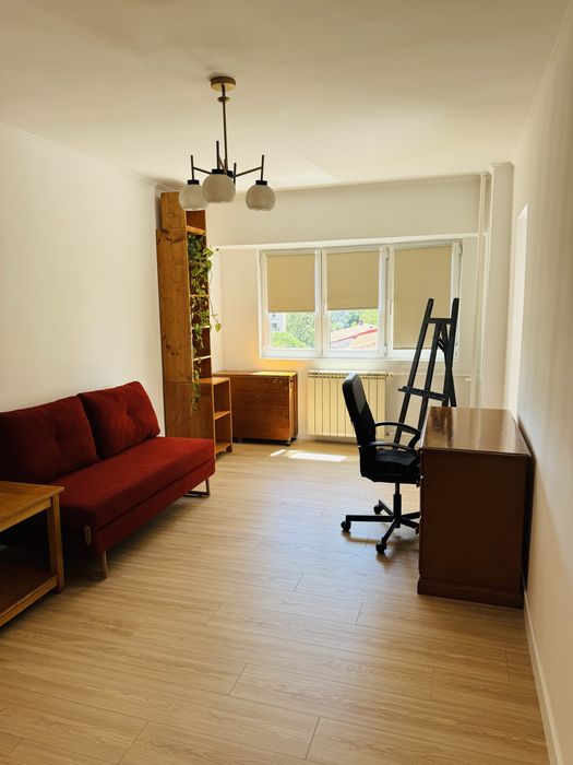 Inchiriez apartament calea calarasilor 120 mp