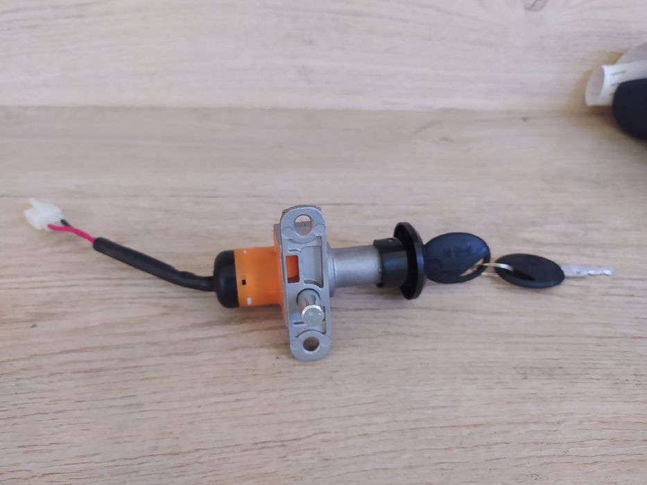 Ключи  для скутер