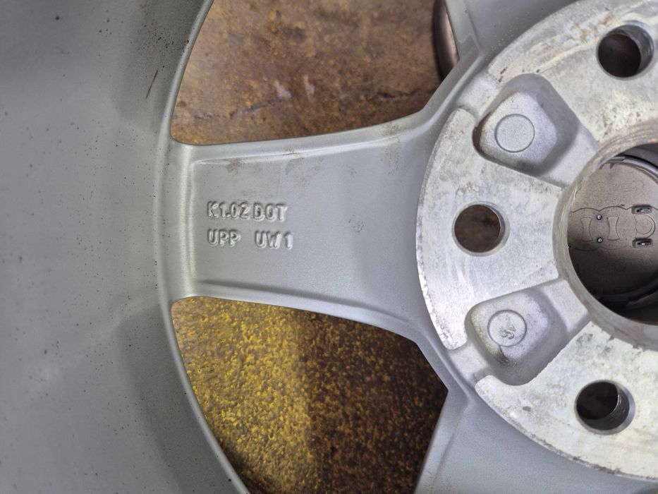 Jante Aliaj 5x112 16'' OEM AUDI A3 A4 A6 Q3 7J ET 40 CA NOI
