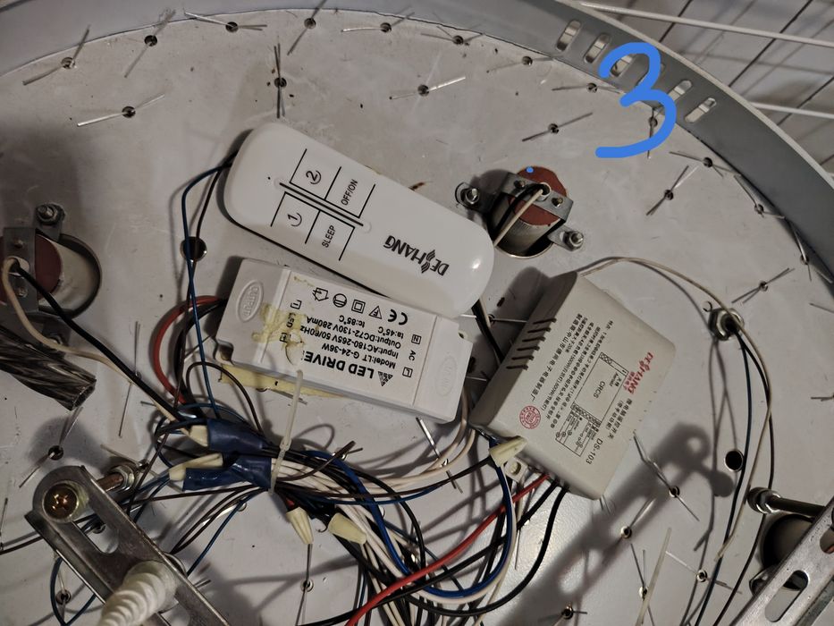 Полилей с кристални виксулкик