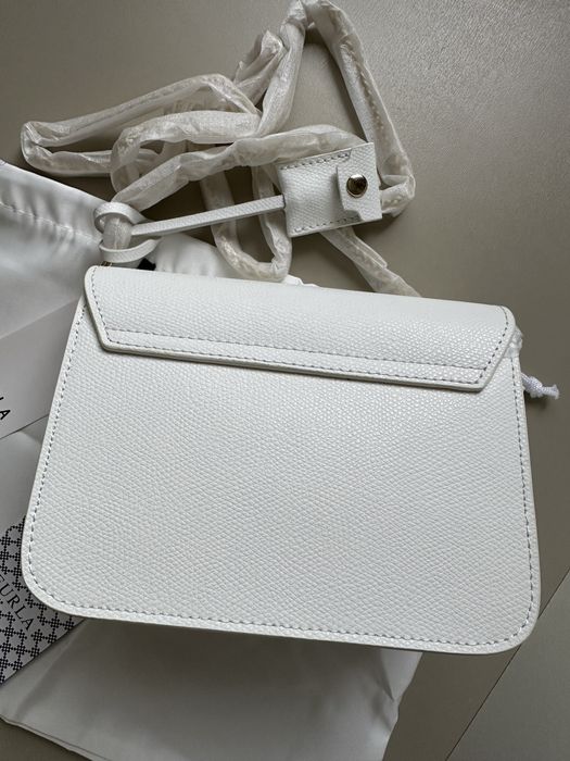 Чисто нова чанта Furla Metropolis в бял цвят