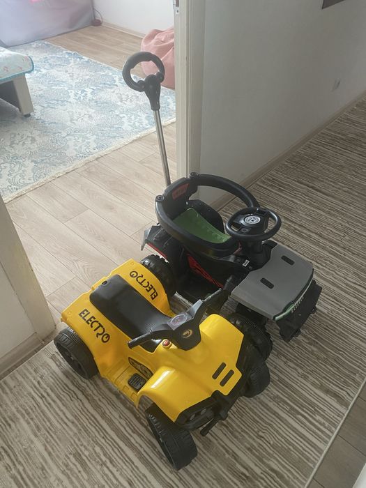 Продам две машинки