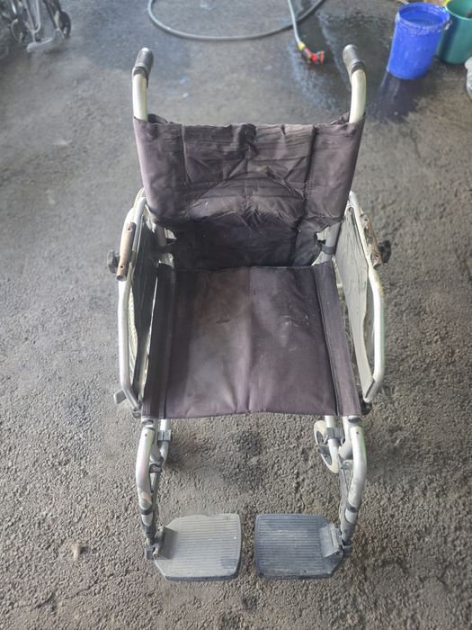 Инвалидная коляска