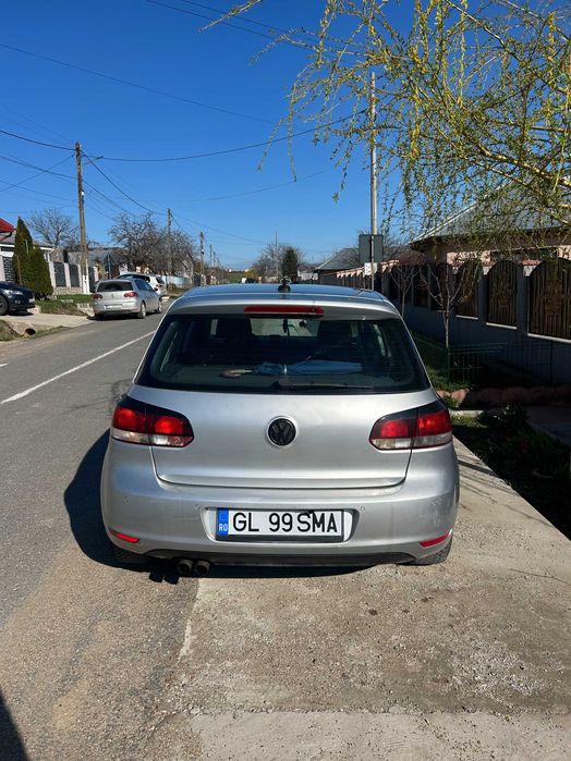 Vand Golf 6 1.4 tsi 122 cp 2009 automat 4500 Euro Negociabil