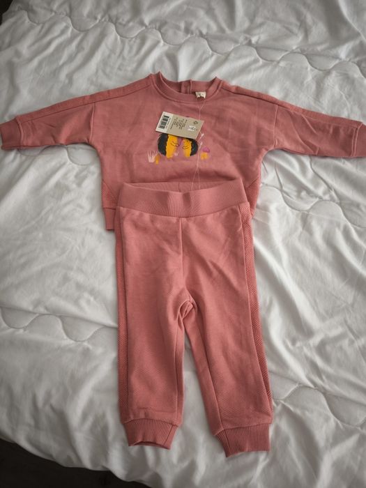 Lot 4 ținute bebeluș noi 3-6 luni (62-68 cm) – 100 lei