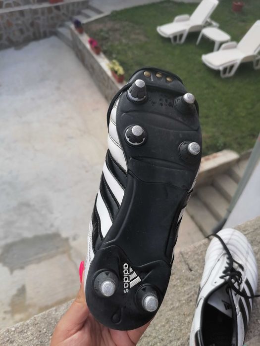 Оригинални детски бутонки Adidas