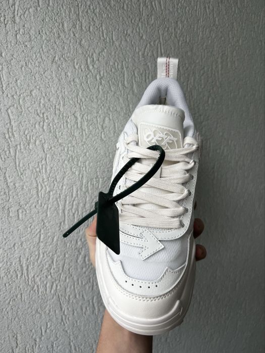 Off white odsy 100