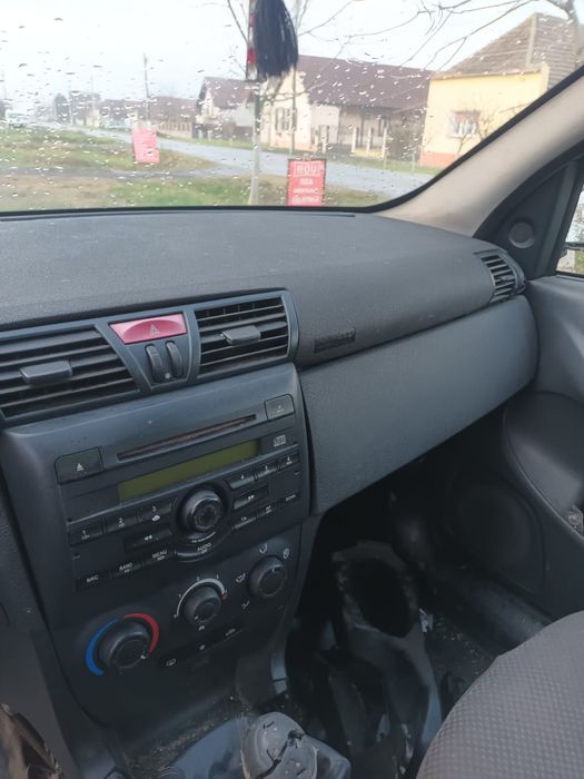 Vând fiat  pentru piese