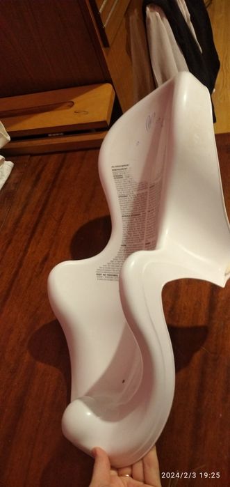 Подставка для малыша в ванночку