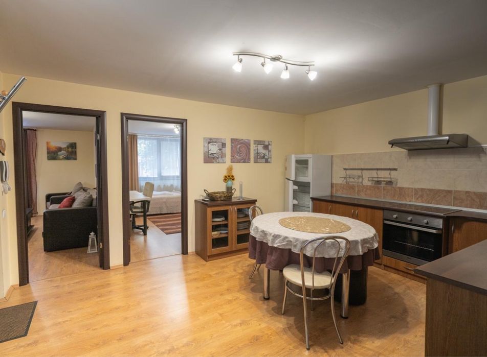 Apartament 3 camere de inchriat la casa