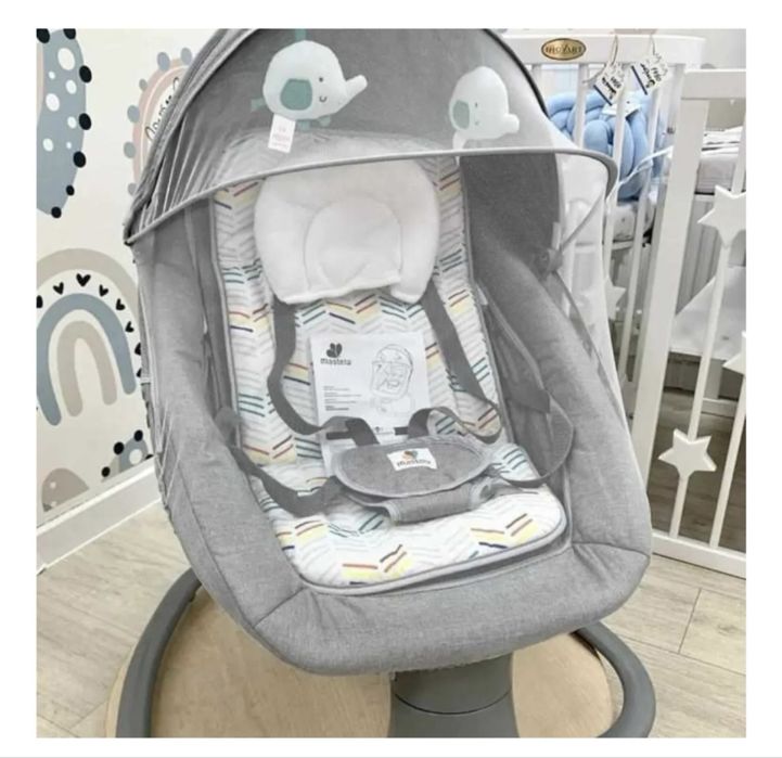 Продается детский шезлонг-качалка