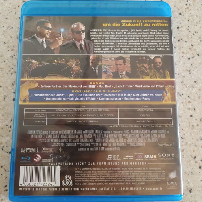 Blu-Ray филми Hangover и Men in Black III